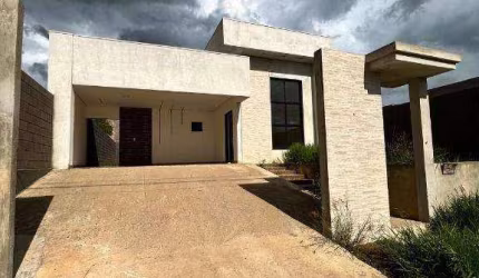 Casa com 3 dormitórios à venda, 129 m² por R$ 670.000,00 - Cascavel - Guarapuava/PR