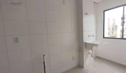 Apartamento com 2 dormitórios à venda, 40 m² por R$ 150.000,00 - Conjunto Habitacional Saltinho - Londrina/PR