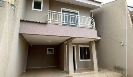 Sobrado com 3 dormitórios para alugar, 300 m² por R$ 5.500,00/mês - Virmond - Guarapuava/PR