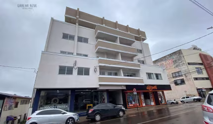 Apartamento com 3 dormitórios para alugar, 157 m² por R$ 3.151,50/mês - Centro - Guarapuava/PR