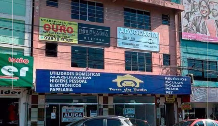 Prédio comercial com 8 salas em frente ao terminal da fonte!