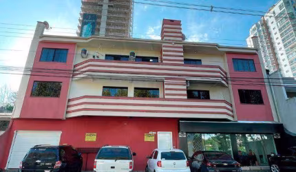 Apartamento em frente do Parque do Lago!