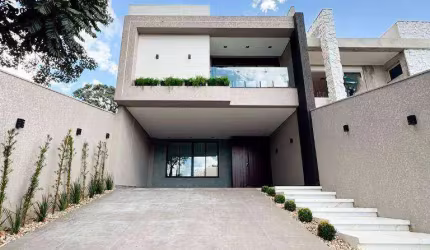 Sobrado com 3 dormitórios à venda, 212 m² por R$ 1.150.000,00 - Bonsucesso - Guarapuava/PR