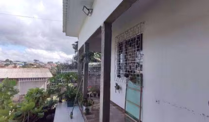 Casa com 2 dormitórios sendo 1 suite, terreno 585,60 à venda, 70 m² por R$ 240.000 - Morro Alto - Guarapuava/PR