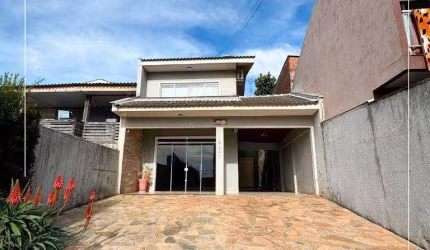 Sobrado com 3 dormitórios para alugar, 220 m²