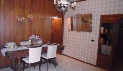 Casa para Venda em Presidente Prudente, AVIAÇÃO, 5 dormitórios, 2 banheiros, 12 vagas