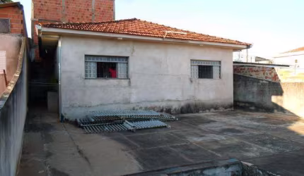 Casa para Venda em Presidente Prudente, IGUAÇÚ, 2 dormitórios, 1 suíte, 1 banheiro, 2 vagas