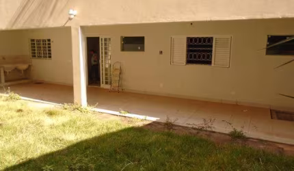 Casa para Venda em Presidente Prudente, ITAPURA l, 2 dormitórios, 1 suíte, 1 banheiro, 4 vagas