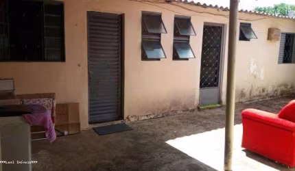 Casa para Venda em Presidente Prudente, EVEREST, 3 dormitórios, 1 suíte, 1 banheiro