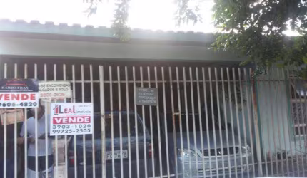 Casa para Venda em Presidente Prudente, CECAP, 2 dormitórios, 1 banheiro, 2 vagas