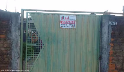 Casa para Venda em Presidente Prudente, WATAL ISHIBASHI, 2 dormitórios, 1 banheiro, 2 vagas