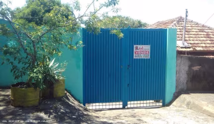 Casa para Venda em Presidente Prudente, PARQUE FURQUIM, 3 dormitórios, 1 banheiro, 1 vaga