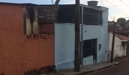 Casa para Venda em Presidente Prudente, VILA LIDER, 4 dormitórios, 2 banheiros, 2 vagas