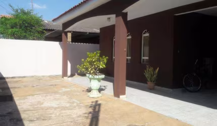 Casa para Venda em Presidente Prudente, NOVO BONGIOVANI, 3 dormitórios, 1 suíte, 1 banheiro, 2 vagas