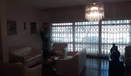 Casa para Venda em Presidente Prudente, BONGIOVANI, 4 dormitórios, 3 suítes, 4 banheiros, 6 vagas