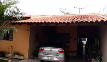 Casa para Venda em Presidente Prudente, VILA MALAMAN, 3 dormitórios, 1 suíte, 1 banheiro, 3 vagas