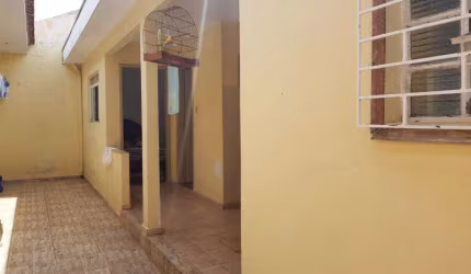 Casa para Venda em Presidente Prudente, PAULISTA, 3 dormitórios, 3 suítes, 1 banheiro, 2 vagas