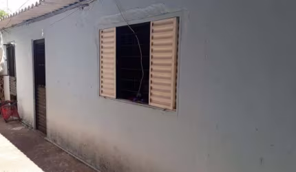 Casa para Venda em Presidente Prudente, COHAB, 3 dormitórios, 1 suíte, 2 banheiros, 2 vagas