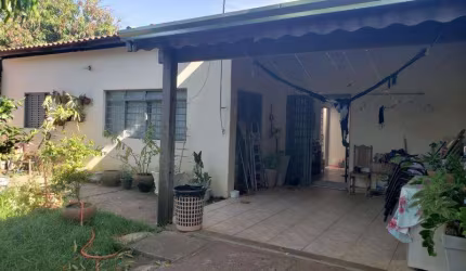 Casa para Venda em Presidente Prudente, RESIDENCIAL UNIVERSITARIO, 2 dormitórios, 1 banheiro, 1 vaga
