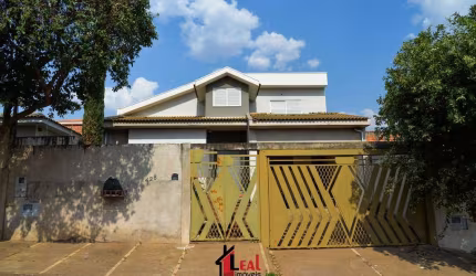 Casa para Venda em Presidente Prudente, RESIDENCIAL SÃO PAULO, 4 dormitórios, 1 suíte, 3 banheiros, 2 vagas