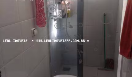 Casa para Venda em Presidente Prudente, RESIDENCIAL UNIVERSITARIO, 2 dormitórios, 1 banheiro, 1 vaga