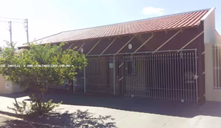 Casa para Venda em Presidente Prudente, CEDRAL, 4 dormitórios, 1 suíte, 2 banheiros, 4 vagas