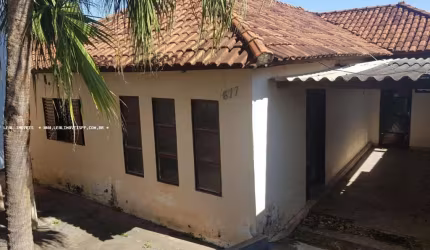 Casa para Venda em Presidente Prudente, PAULISTA, 3 dormitórios, 1 banheiro, 1 vaga