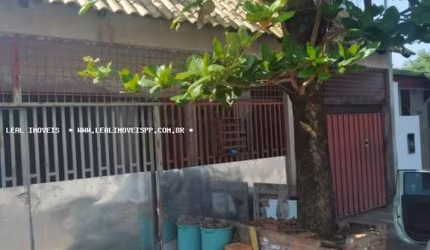Casa para Venda em Presidente Prudente, ANA JACINTA, 4 dormitórios, 1 suíte, 1 banheiro, 1 vaga