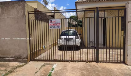 Casa para Venda em Álvares Machado, PARQUE DOS PINHEIROS, 2 dormitórios, 2 banheiros, 1 vaga