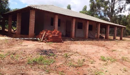 Chácara para Venda em Regente Feijó, CHACARA DAS PAINEIRAS, 3 dormitórios, 1 suíte, 2 banheiros, 2 vagas