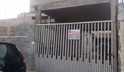 Casa para Venda em Presidente Prudente, FORMOSA, 3 dormitórios, 1 suíte, 2 banheiros, 3 vagas