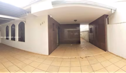 Casa para Venda em Presidente Prudente, BONGIOVANI, 3 dormitórios, 1 suíte, 4 banheiros, 2 vagas