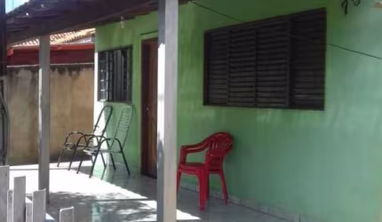Casa para Venda em Anhumas, CENTRO, 3 dormitórios, 2 banheiros