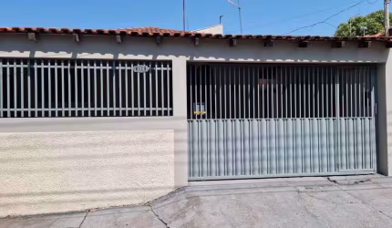 Casa para Venda em Presidente Prudente, MARIO AMATO, 3 dormitórios, 1 banheiro, 2 vagas