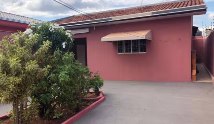 Casa para Venda em Presidente Prudente, PRUDENTINO, 3 dormitórios, 1 banheiro, 1 vaga