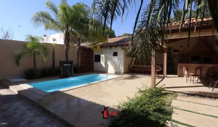 Casa para Venda em Presidente Prudente, CARANDA, 3 dormitórios, 1 suíte, 3 banheiros, 4 vagas
