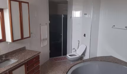 Apartamento para Venda em Presidente Prudente, EDIFICIO MIRANDA GALINDO, 4 dormitórios, 4 suítes, 6 banheiros, 4 vagas