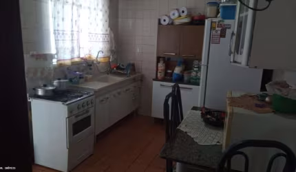 Casa para Venda em Presidente Prudente, ALEXANDRINA, 2 dormitórios, 2 banheiros, 1 vaga