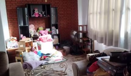 Casa para Venda em Presidente Prudente, BOSQUE, 6 dormitórios, 3 banheiros, 4 vagas