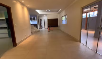 Casa para Venda em Presidente Prudente, CENTRO, 3 dormitórios, 3 suítes, 6 banheiros, 2 vagas