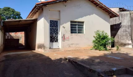 Casa para Venda em Presidente Prudente, SÃO JUDAS TADEU, 2 dormitórios, 1 banheiro, 1 vaga