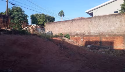 Terreno para Venda em Presidente Prudente, TROPICAL
