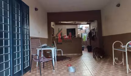 Casa para Venda em Presidente Prudente, VALE DO SOL, 3 dormitórios, 1 suíte, 3 banheiros, 2 vagas