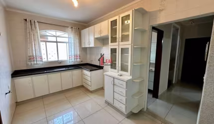 Casa para Venda em Presidente Prudente, ESTORIL, 4 dormitórios, 1 suíte, 2 banheiros, 2 vagas