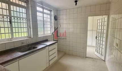 Casa para Venda em Presidente Prudente, TROPICAL, 3 dormitórios, 2 suítes, 3 banheiros, 2 vagas