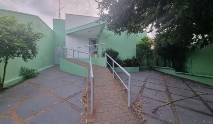 Casa para Venda em Presidente Prudente, SANTA HELENA, 3 dormitórios, 2 suítes, 4 banheiros, 1 vaga