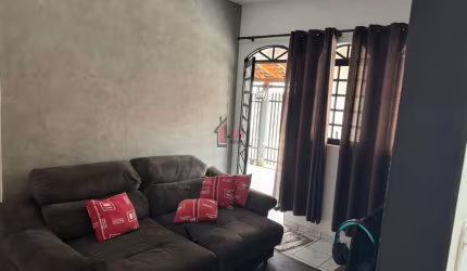 Casa para Venda em Presidente Prudente, VILA GUAIRA, 1 dormitório, 1 banheiro, 2 vagas