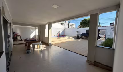 Casa para Venda em Presidente Prudente, VALE VERDE, 2 dormitórios, 1 suíte, 2 banheiros, 4 vagas