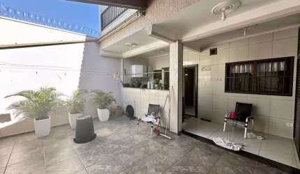 Casa para Venda em Presidente Prudente, SANTANA, 3 dormitórios, 1 suíte, 2 banheiros, 2 vagas