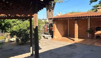 Casa para Venda em Presidente Prudente, PAULISTA, 4 dormitórios, 3 suítes, 4 banheiros, 4 vagas